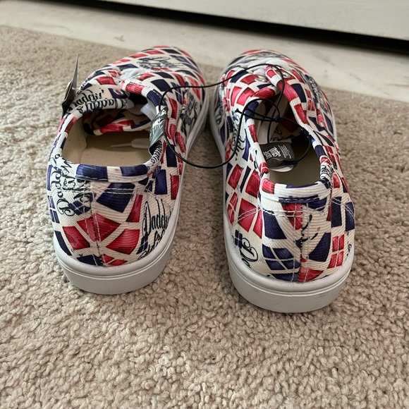 Size 10 women’s Harley Quinn inspired tennis shoes - Picture 2 of 5